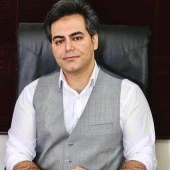 الدكتور مهدی آزاد