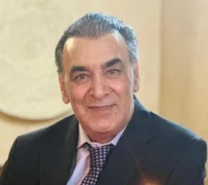 حسین وحدتی